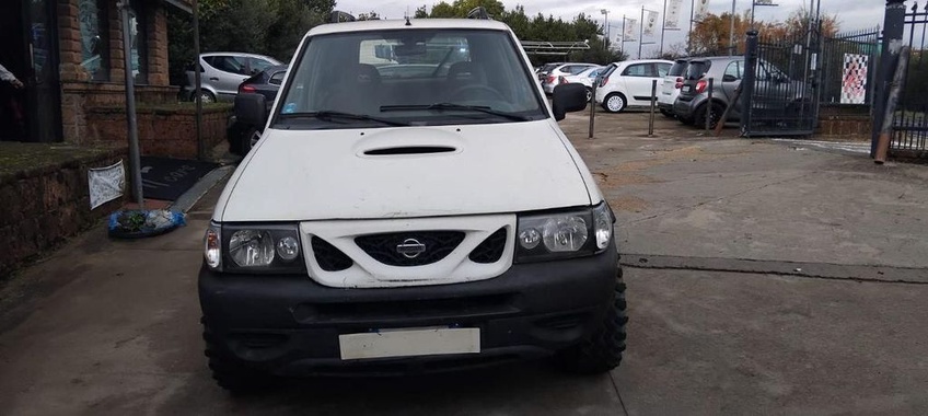 Nissan Terrano 2001