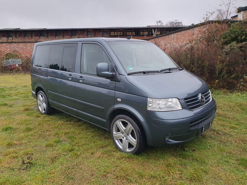 Volkswagen T5