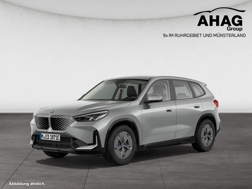 BMW iX1 2023