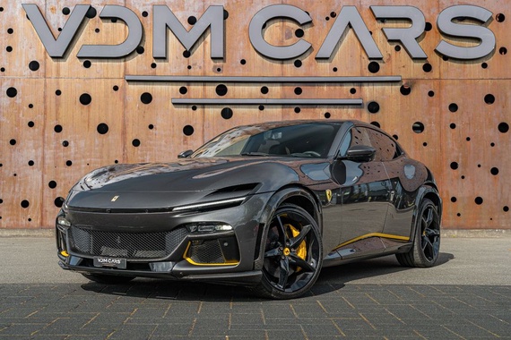 Ferrari Purosangue 2024