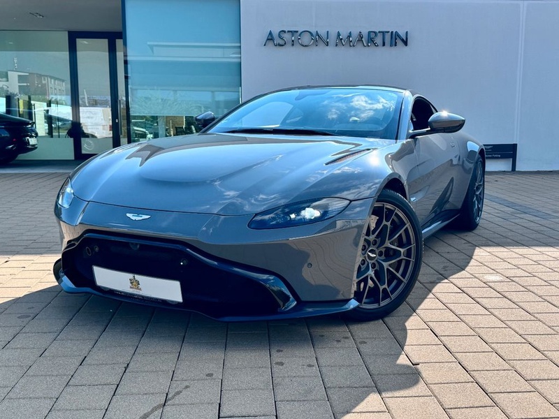 Aston Martin Vantage