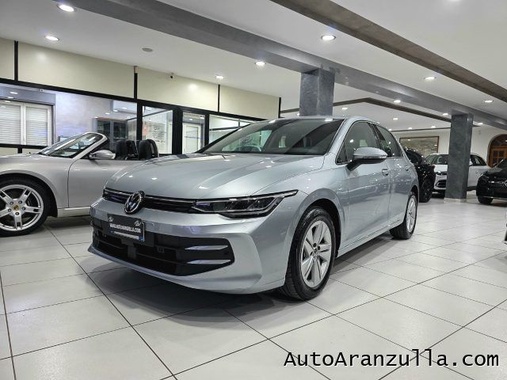 Volkswagen Golf 2025