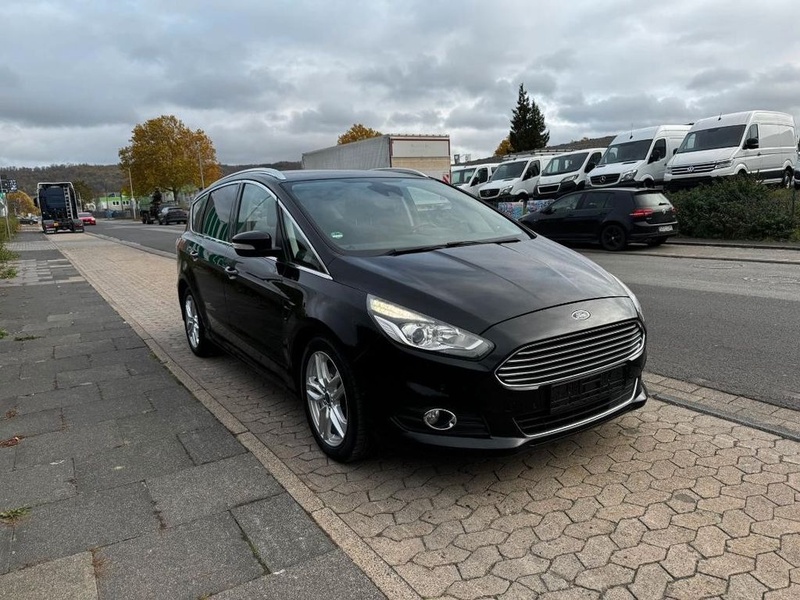 Ford S-Max