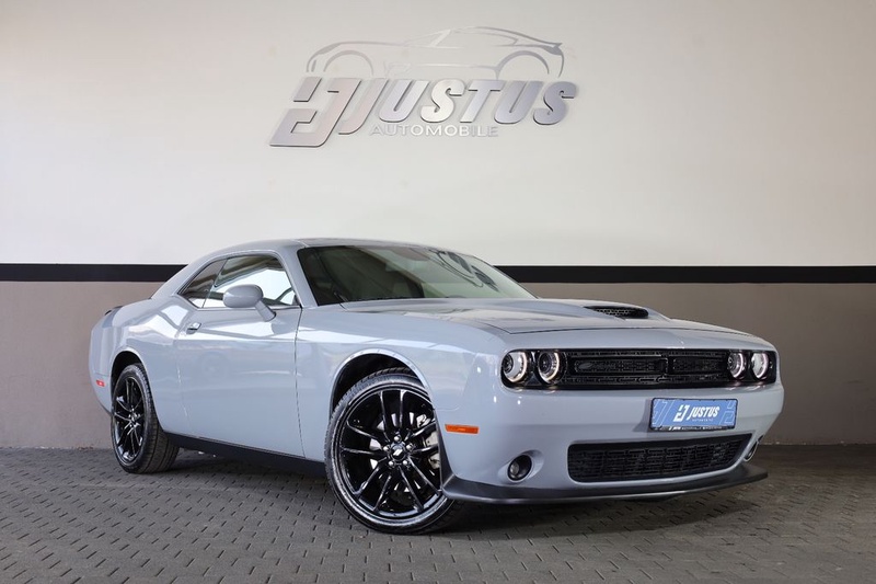 Dodge Challenger