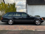 Mercedes-Benz E-Class 1991