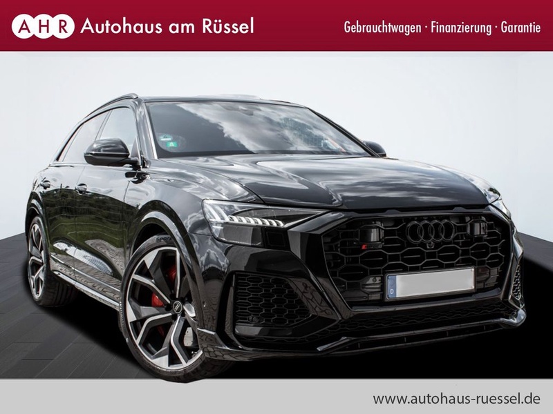 Audi RSQ8