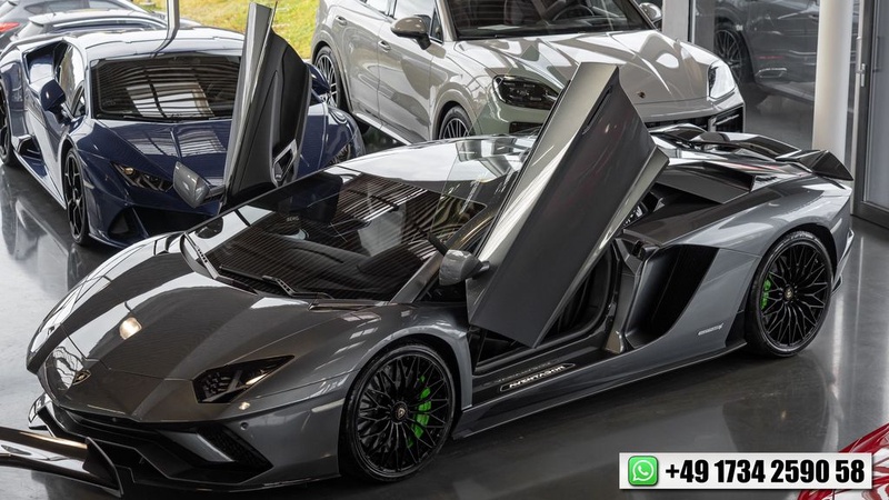 Lamborghini Aventador