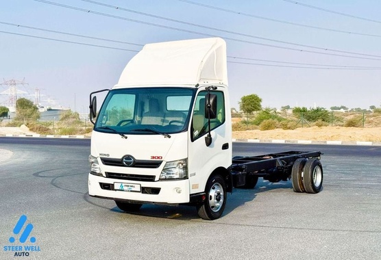 Isuzu NPR 2019