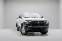 Mitsubishi L200 2025