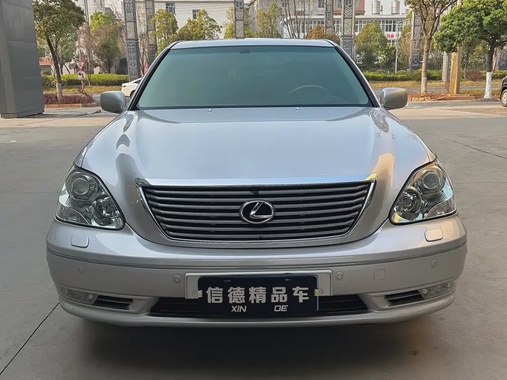 Lexus LS 2005