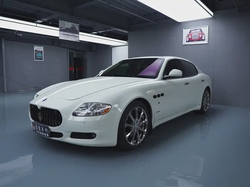 Maserati Quattroporte 2008
