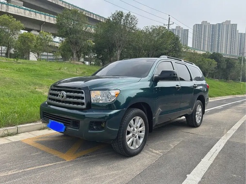 Toyota Sequoia 2010