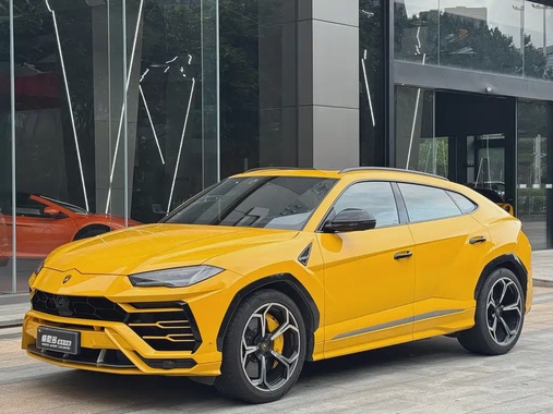 Lamborghini Urus 2022