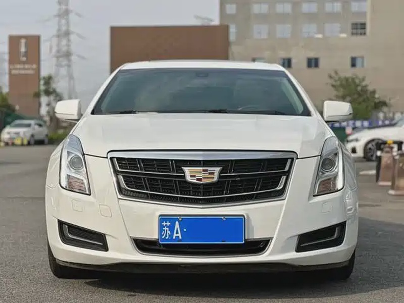 Cadillac XTS