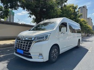 Toyota Hiace 2022