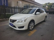 Nissan Tiida 2014