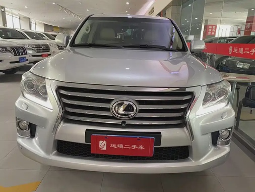 Lexus LX 2010