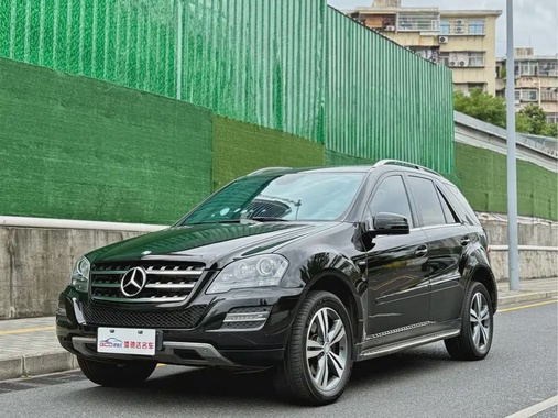 Mercedes-Benz M-Class 2011