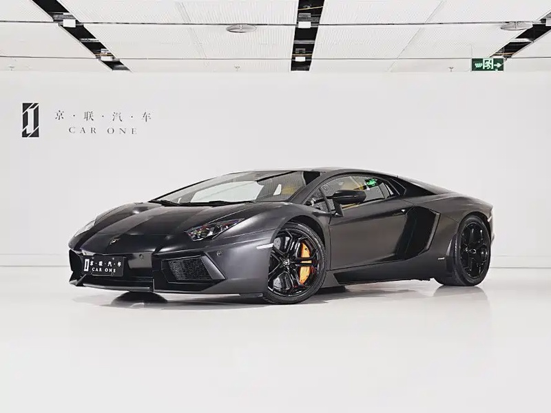 Lamborghini Aventador