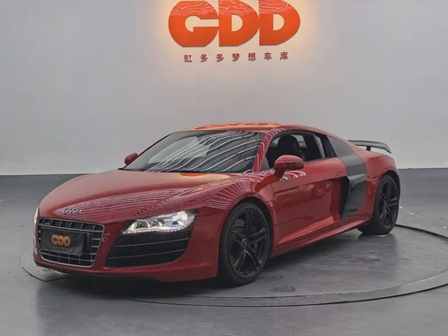 Audi R8 2011