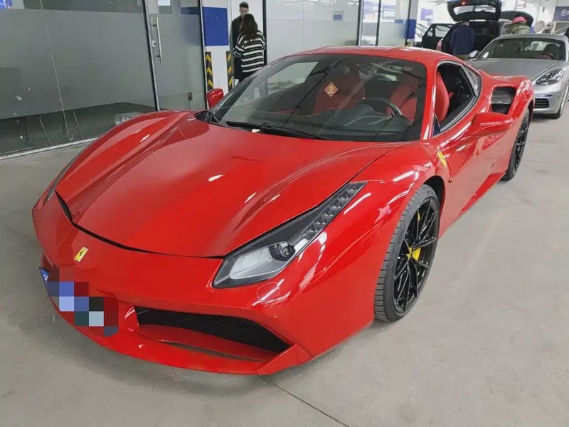 Ferrari 488