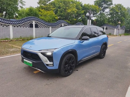 NIO ES8 2018