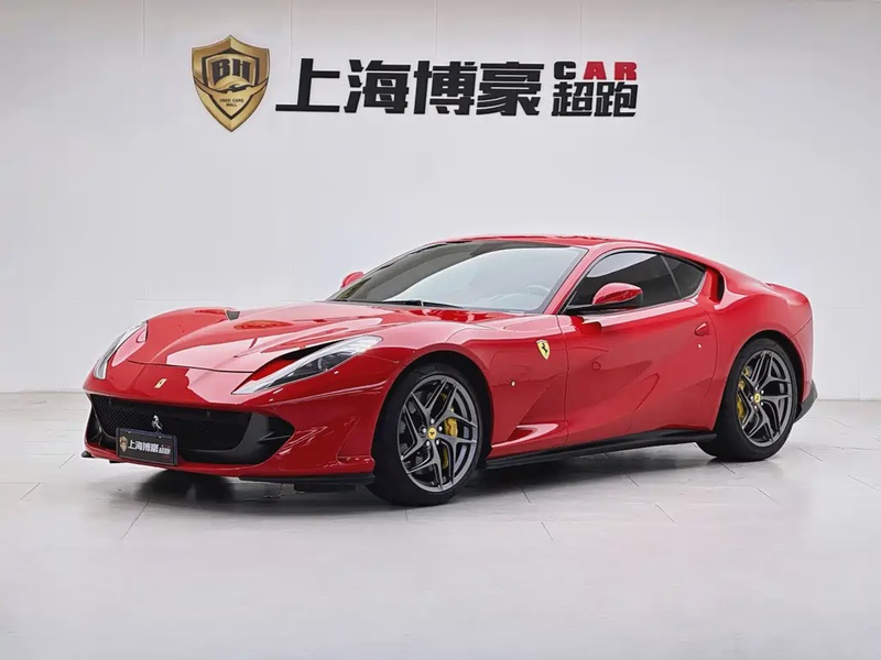 Ferrari 812
