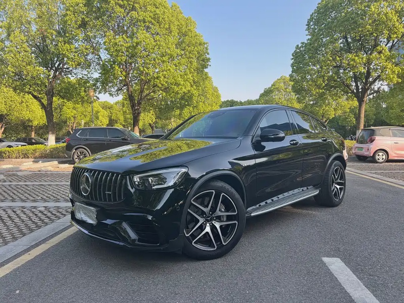 Mercedes-Benz SLS AMG