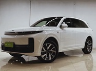 BMW i7 2023
