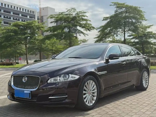 Jaguar XJ 2015