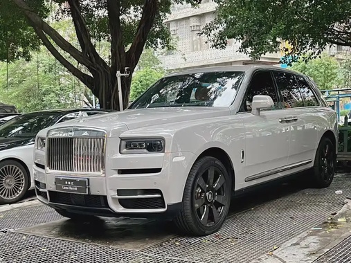 Rolls-Royce Cullinan 2021