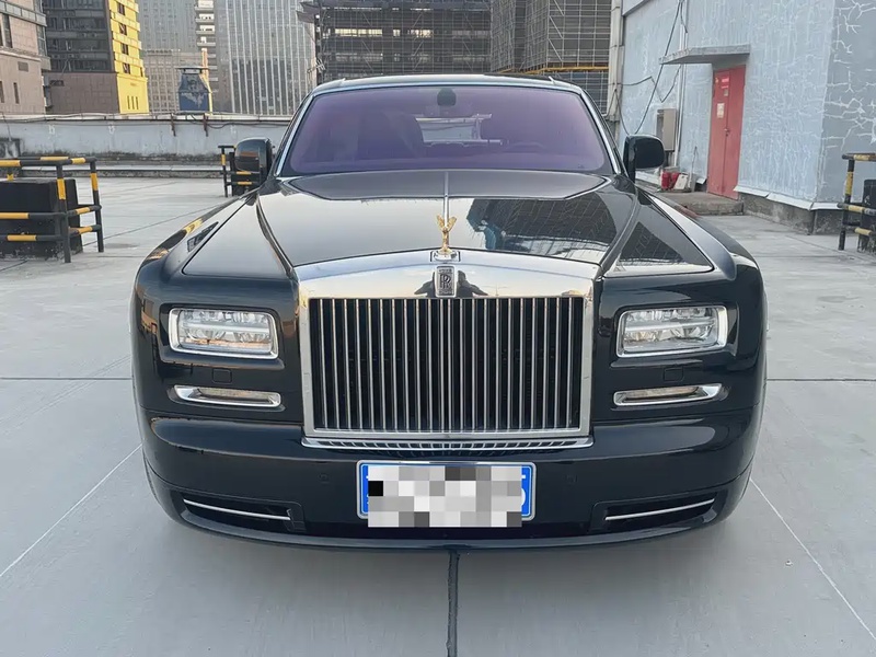 Rolls-Royce Phantom