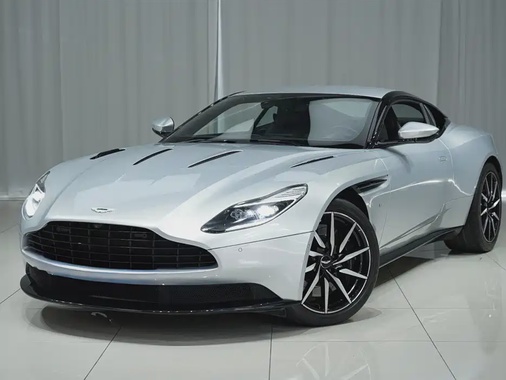 Aston Martin DB11 2017