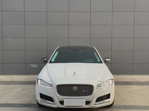 Jaguar XF 2018