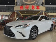 Lexus ES 2022