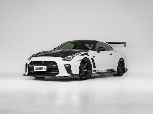 Nissan GT-R 2013