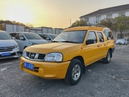 Nissan D22 2014
