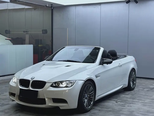 BMW M3 2011