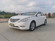 Hyundai Sonata 2011