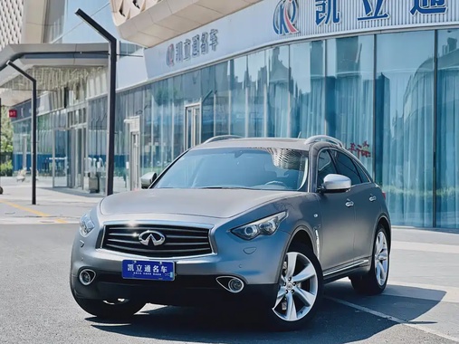 Infiniti QX70 2013