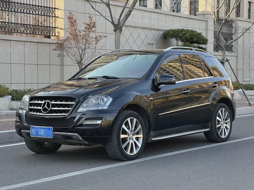 Mercedes-Benz M-Class 2011