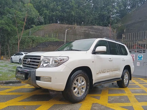 Toyota Land Cruiser 2010