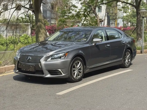Lexus LS 2016