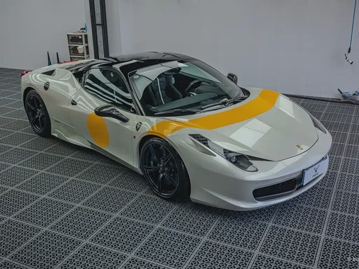 Ferrari 458 2012