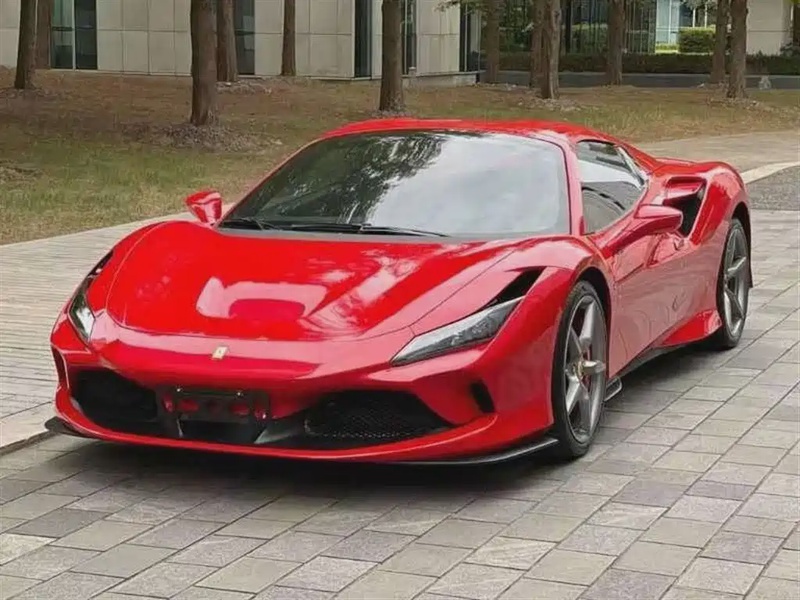 Ferrari F8