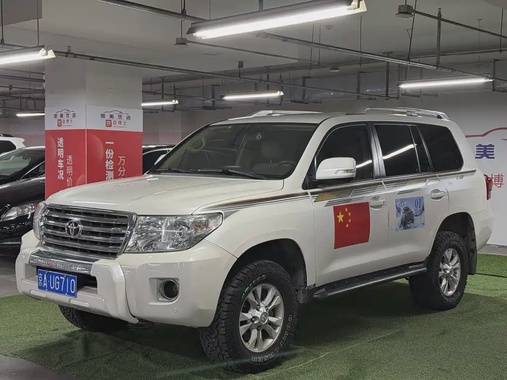 Toyota Land Cruiser 2015