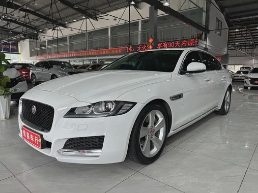 Jaguar XF 2018