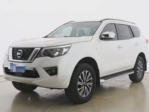 Nissan Terra 2020