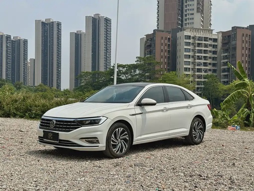 Volkswagen Sagitar 2021
