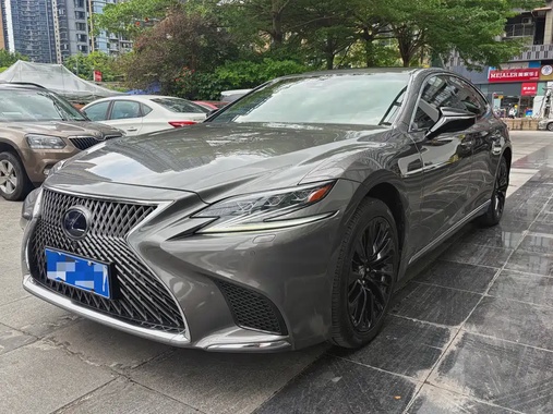 Lexus LS 2019